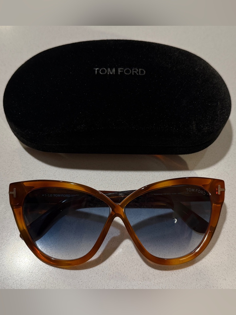 Tom Ford Women's Arabella Tortoiseshell Gradient Cat Eye Sunglasses